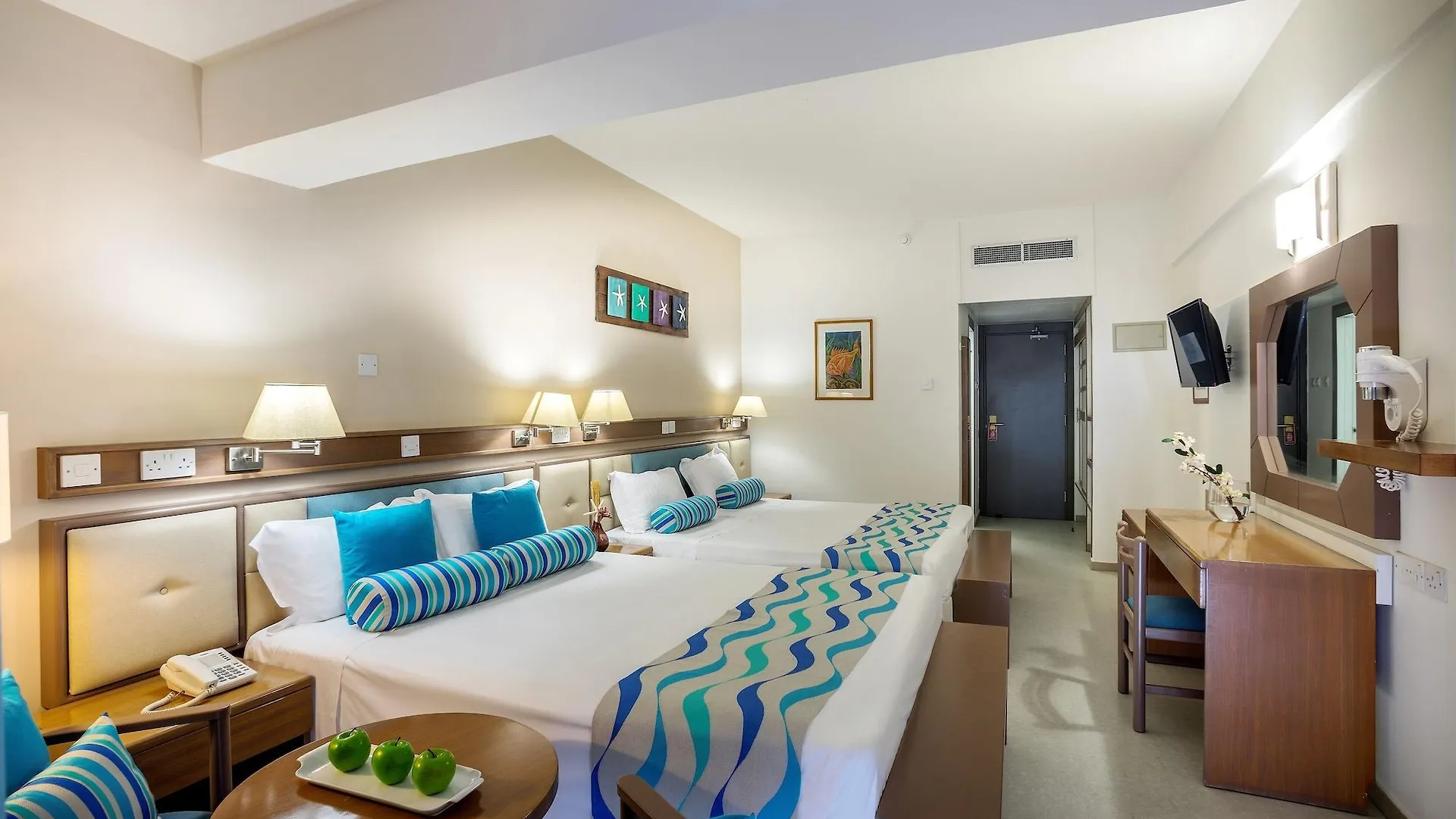 Cavo Maris Beach Hotel Protaras