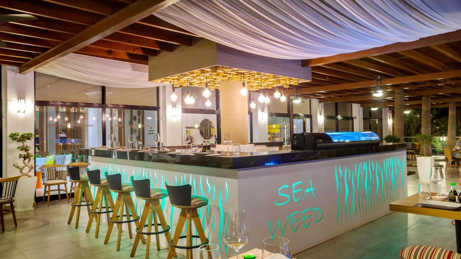Cavo Maris Beach Hotel Protaras